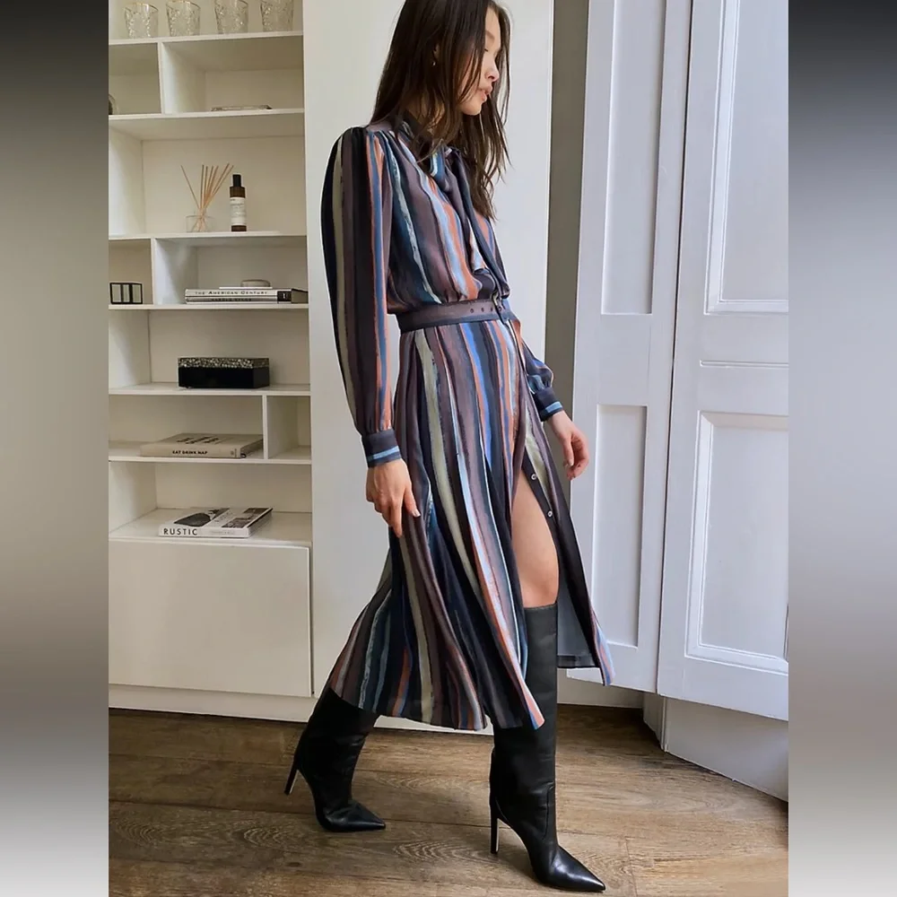 BRAND NEW! Aritzia Babaton Dress - Picture 3 of 13